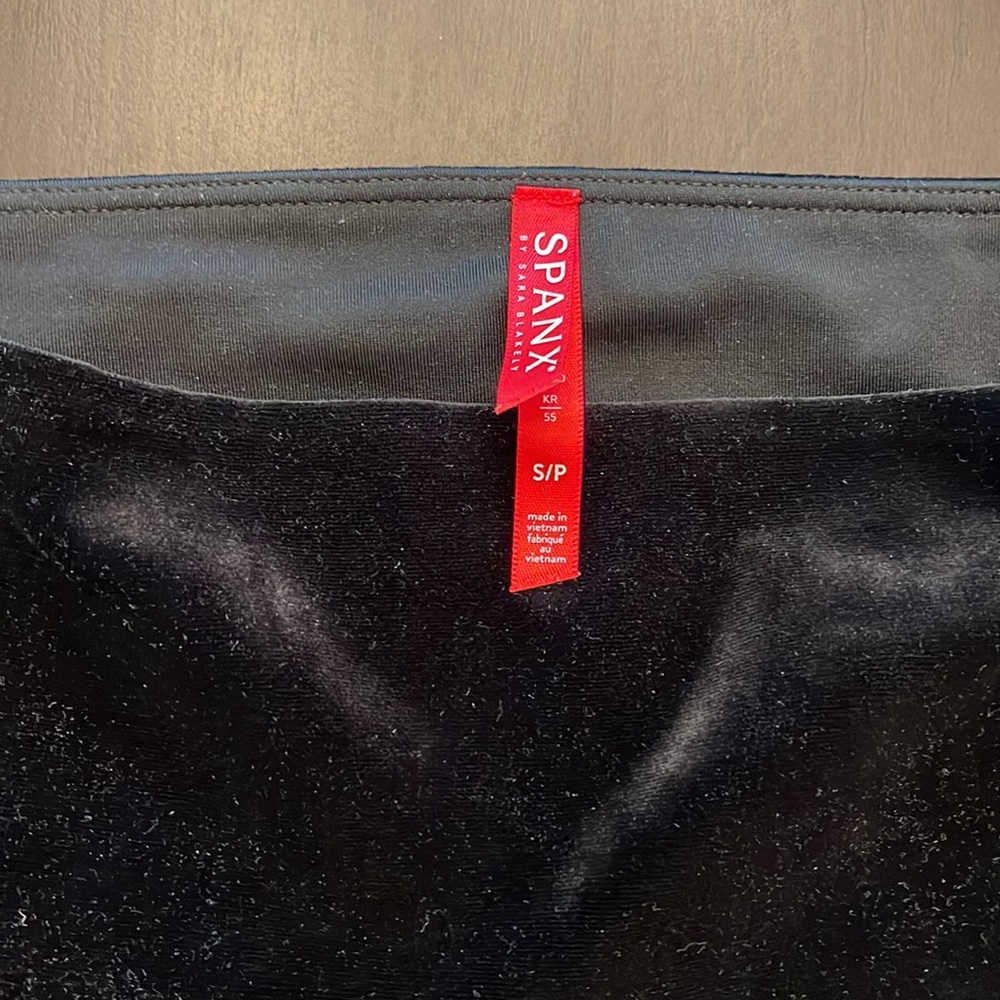 SPANX Velvet leggings size S - Picture 4 of 4